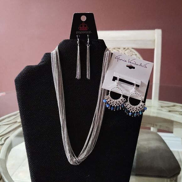 Necklace 💥Final Price💥 - Picture 1 of 6